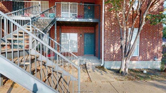 1513 Hollowhill Drive B, Bryan, TX 77802