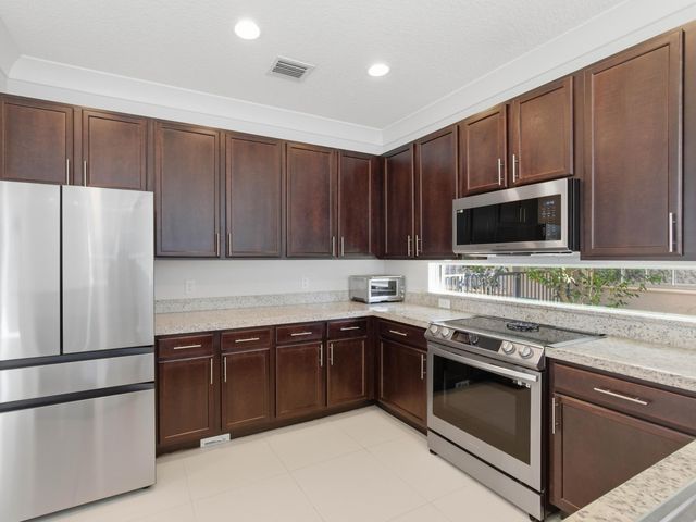 8228 Triana Point Avenue, Boynton Beach, FL 33473