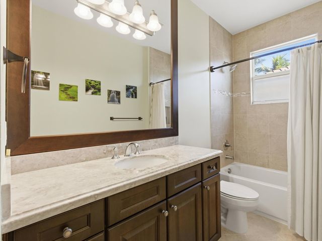 8228 Triana Point Avenue, Boynton Beach, FL 33473