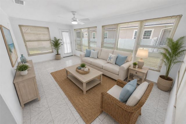 402 SEAVIEW AVENUE, Daytona Beach, FL 32118