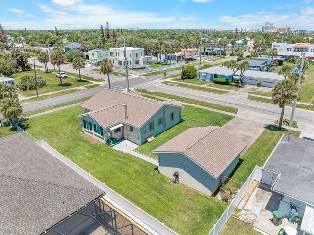402 SEAVIEW AVENUE, Daytona Beach, FL 32118