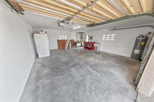 402 SEAVIEW AVENUE, Daytona Beach, FL 32118