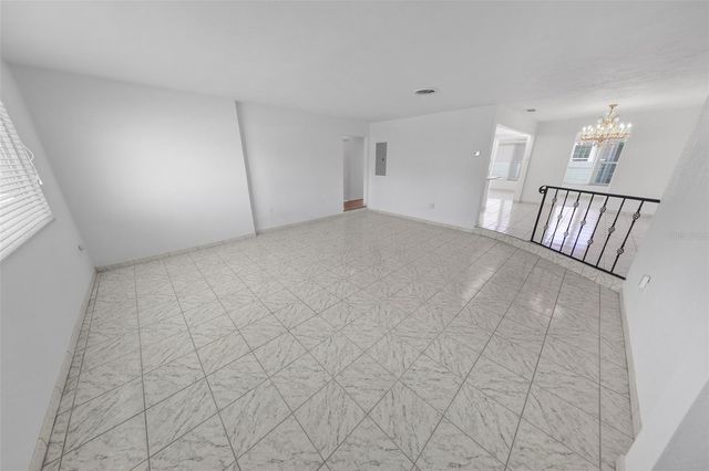 402 SEAVIEW AVENUE, Daytona Beach, FL 32118
