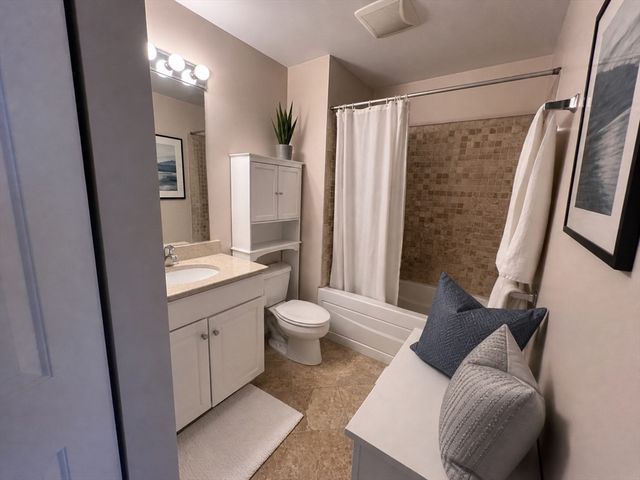 312 Rindge Avenue 1, Cambridge, MA 02140