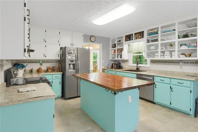 112 Bridget Drive, Hampton, GA 30228