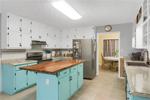 112 Bridget Drive, Hampton, GA 30228