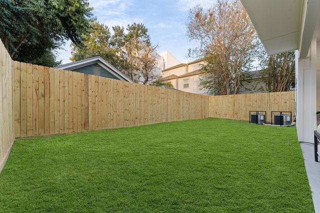 508 Willard Street, Houston, TX 77006