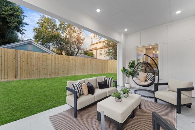 508 Willard Street, Houston, TX 77006