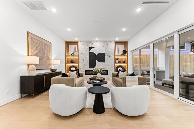 508 Willard Street, Houston, TX 77006