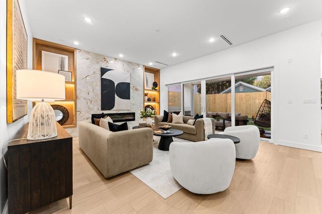 508 Willard Street, Houston, TX 77006