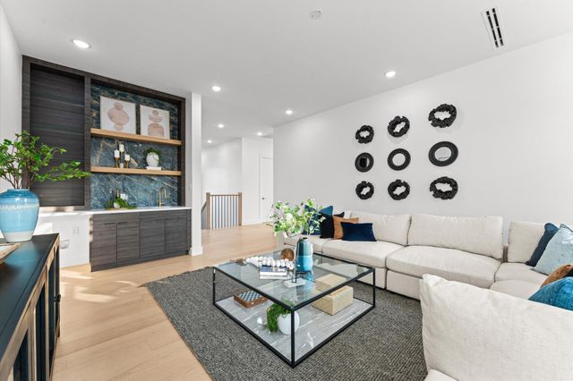 508 Willard Street, Houston, TX 77006