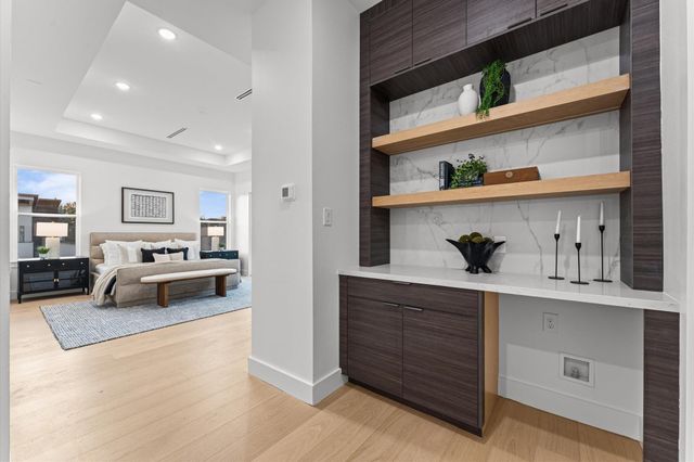 508 Willard Street, Houston, TX 77006