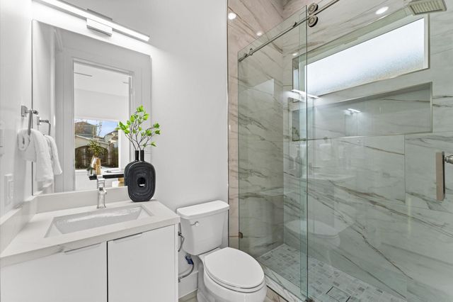 508 Willard Street, Houston, TX 77006