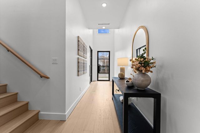 508 Willard Street, Houston, TX 77006