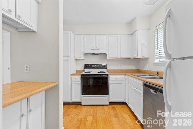 3156 Heathstead Place C, Charlotte, NC 28210