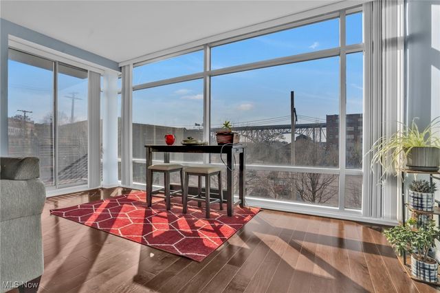 1237 Washington Avenue 512, Cleveland, OH 44113