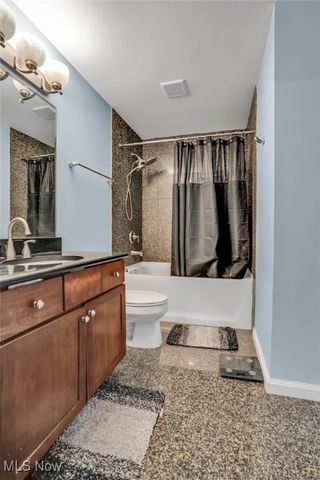 1237 Washington Avenue 512, Cleveland, OH 44113