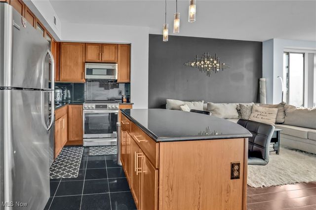 1237 Washington Avenue 512, Cleveland, OH 44113