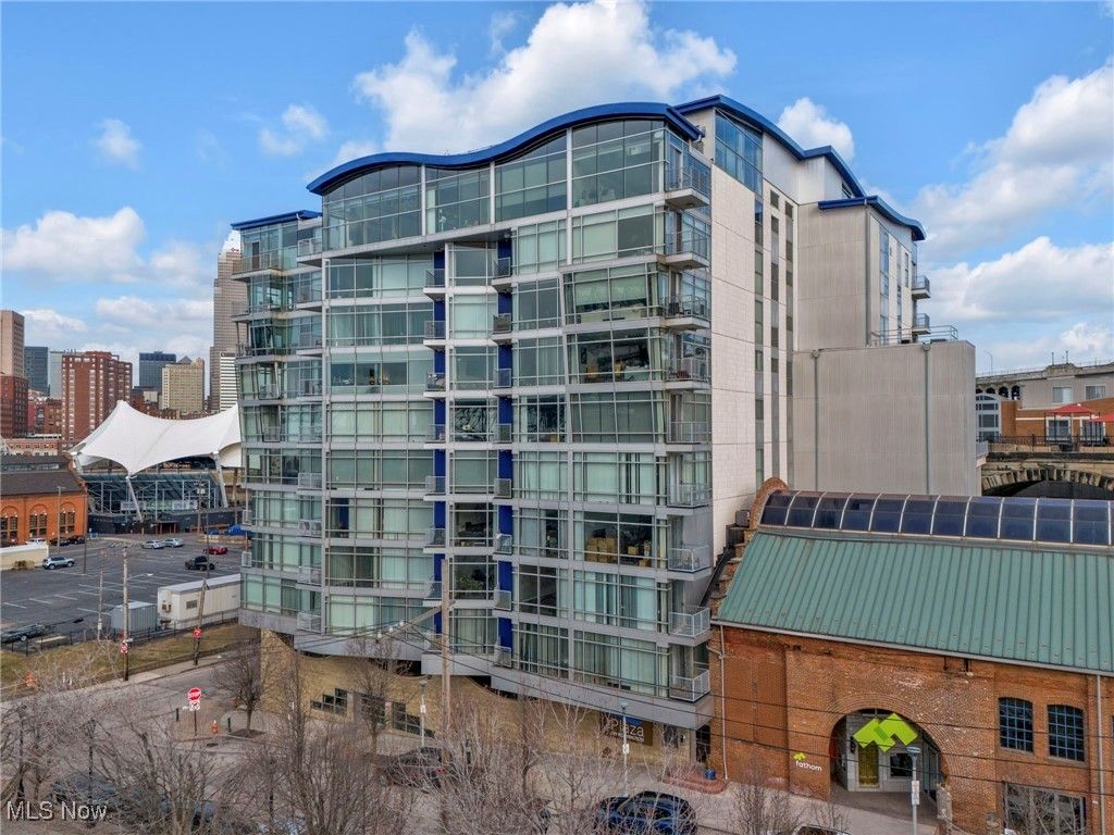 1237 Washington Avenue 512, Cleveland, OH 44113