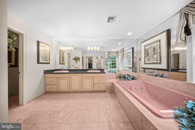 636 KORISA DR, Huntingdon Valley, PA 19006