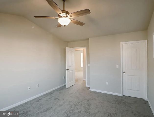 6 LISMORE PLACE, Mechanicsburg, PA 17050