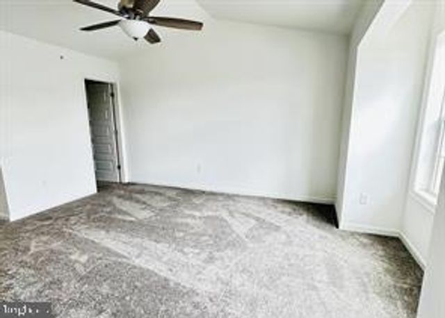 6 LISMORE PLACE, Mechanicsburg, PA 17050