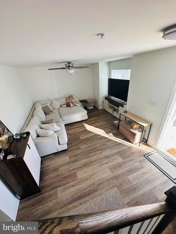 6 LISMORE PLACE, Mechanicsburg, PA 17050