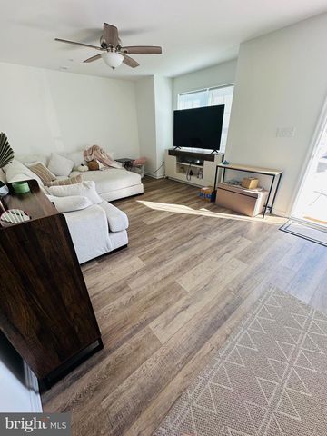 6 LISMORE PLACE, Mechanicsburg, PA 17050