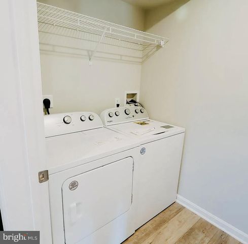 6 LISMORE PLACE, Mechanicsburg, PA 17050