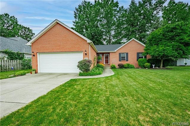 2618 Kusum Court, Wheatfield, NY 14304