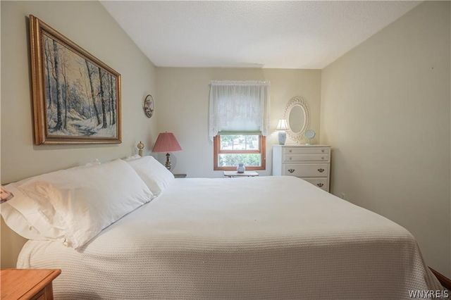 2618 Kusum Court, Wheatfield, NY 14304