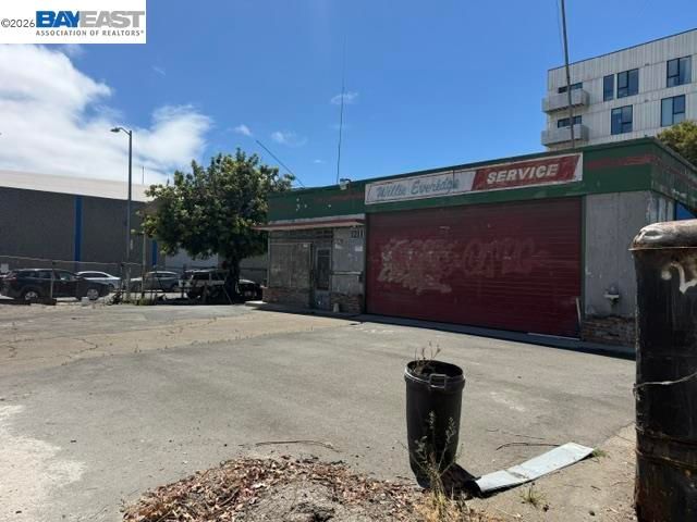 1211 7Th St, Oakland, CA 94607