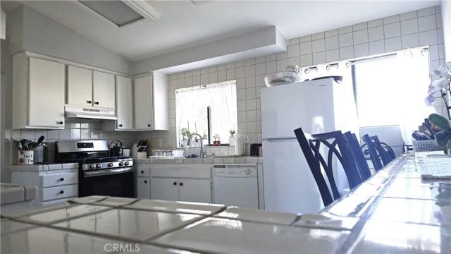 37908 17th Street East, Palmdale, CA 93550