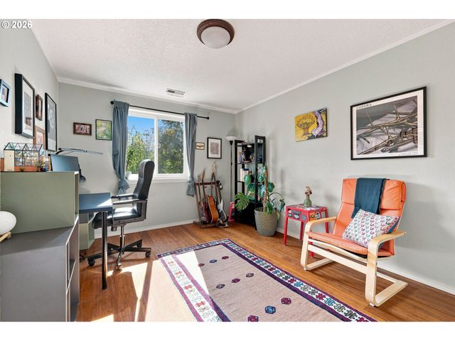 10016 N POLK Ave, Portland, OR 97203
