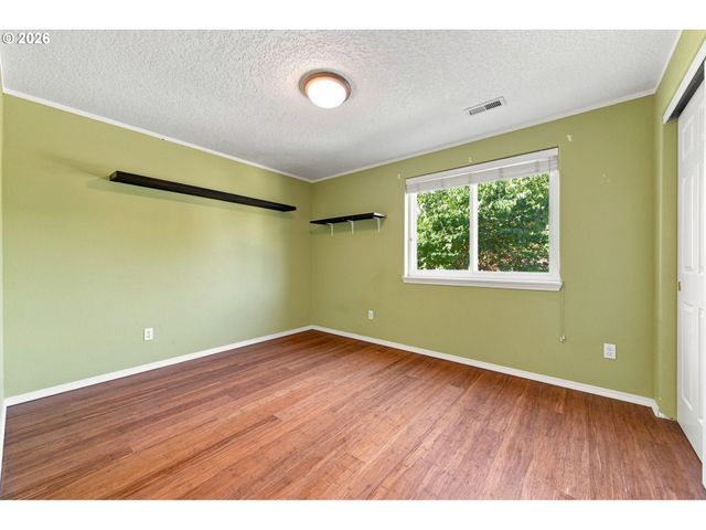 10016 N POLK Ave, Portland, OR 97203