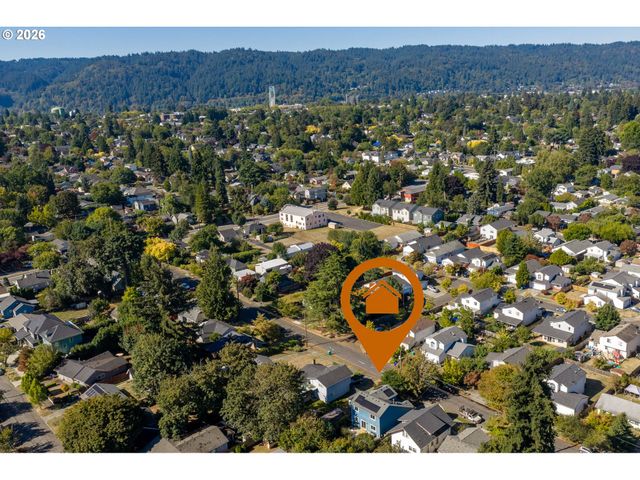 10016 N POLK Ave, Portland, OR 97203