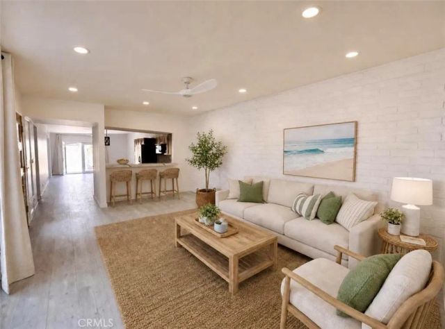 1916 Delaware, Huntington Beach, CA 92648