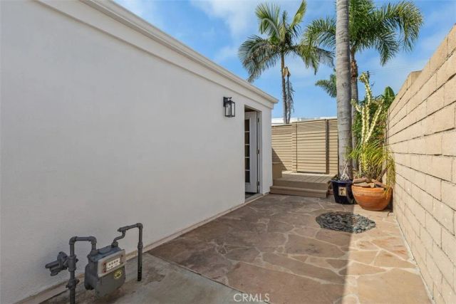 1916 Delaware, Huntington Beach, CA 92648