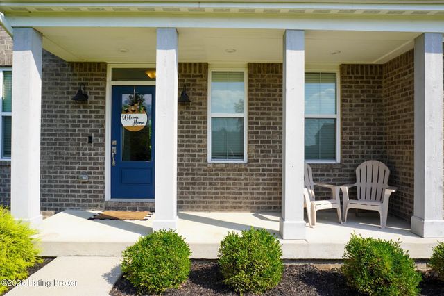 1001 Summit Parks Dr, La Grange, KY 40031
