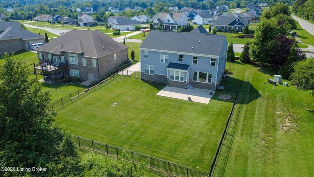 1001 Summit Parks Dr, La Grange, KY 40031