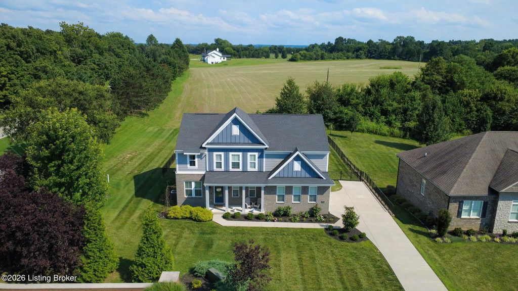 1001 Summit Parks Dr, La Grange, KY 40031