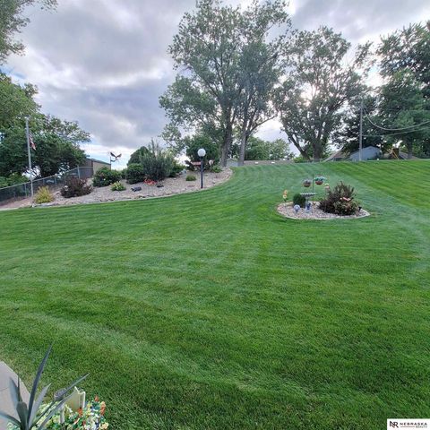 550 S 126th Street, Omaha, NE 68154