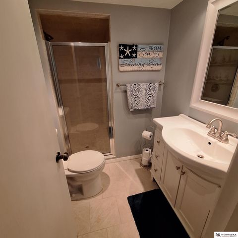 550 S 126th Street, Omaha, NE 68154