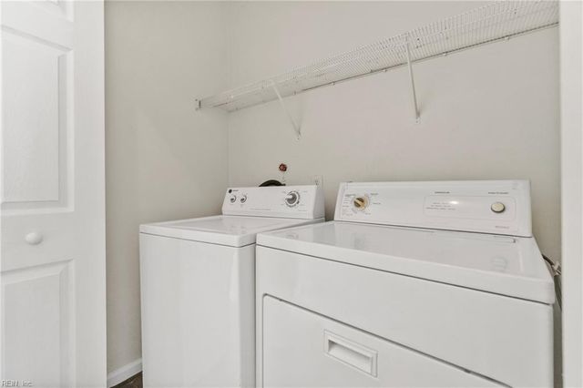 117 Lakes Edge DR, Suffolk, VA 23434