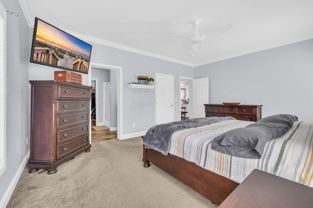 381 Saint Ives Rd., Longs, SC 29568