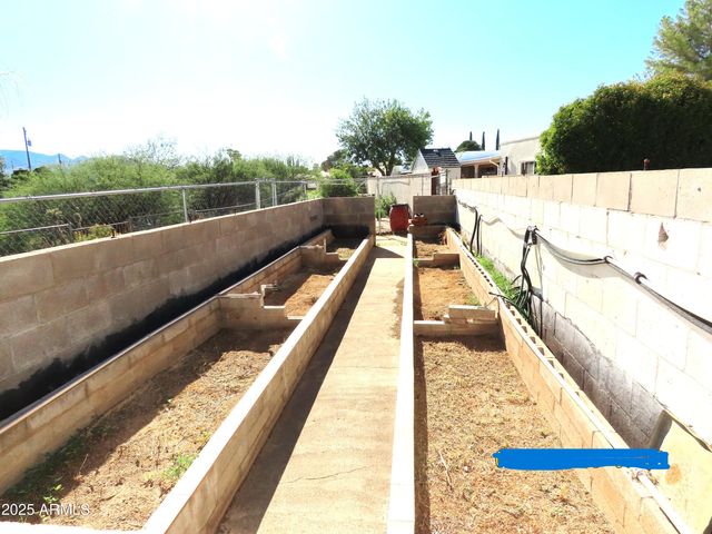 1416 E CARMELITA Drive, Sierra Vista, AZ 85635