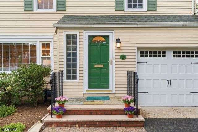 10 College Ave, Montclair Twp., NJ 07043