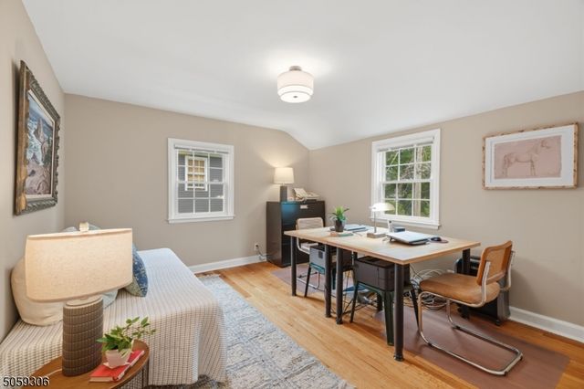 10 College Ave, Montclair Twp., NJ 07043