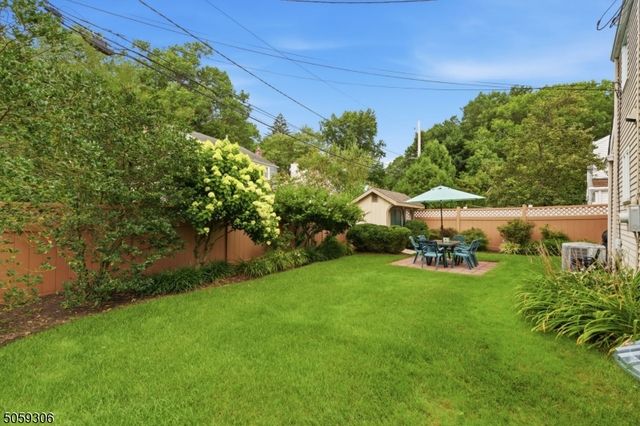 10 College Ave, Montclair Twp., NJ 07043