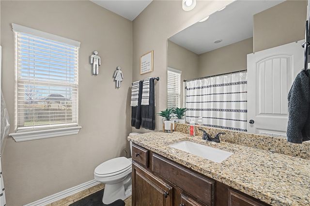 7114 Devonshire Avenue, Springdale, AR 72762